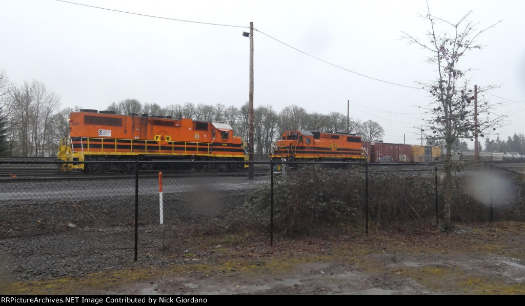 PNWR 3546 and 2317 in Albany OE Yard ans Shop
